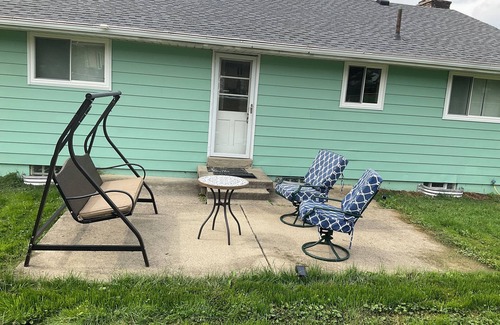 Gahanna House | Ranch-tastic 3-bedroom house in charming Gahanna with AC, WiFi Aug 2024 updates