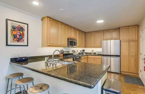 Round Top House | RanchHouze in Round Top