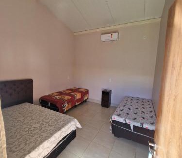 Abadiania House | Rancho Lopes lago corumba 4