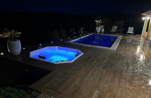 Alexania House | @RanchoNoLago - Casa de Campo no Lago Corumba IV
