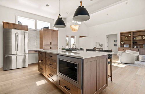 Powell Butte House | Ranchview Brasada home 4bd/3ba + Hot tub
