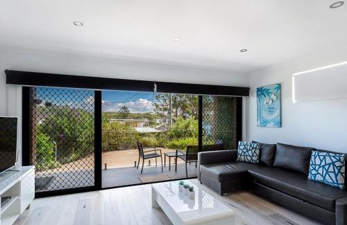 Salamander Bay House | Randall Retreat 22A Randall Drive