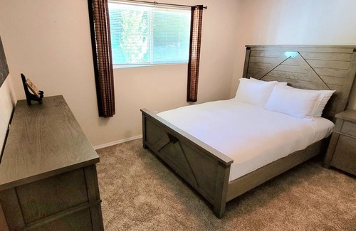 Randle House | Randle Retreat - Quietly Spacious Getaway that's just 5 minutes from Packwood.