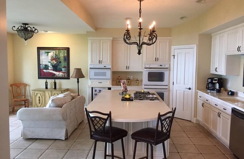 Lake St. Croix Beach Cottage | RARE 3 MONTH OPTION Luxury Cottage on the scenic St.Croix near Afton Alps