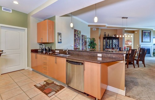 Daytona Beach Condo | Rare 4 Bd/3 Ba 2,900+ Sq ft Oceanfront Luxury Condo w Huge Balcony & Grill