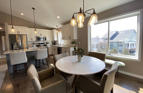 Rochester House | Rare Find on Ridgeline -Mayo 3mi