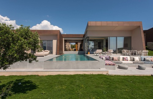 Evgiros Villa | Rare Luxury-Villa Thalatta with Private Pool in the Heart of Nature