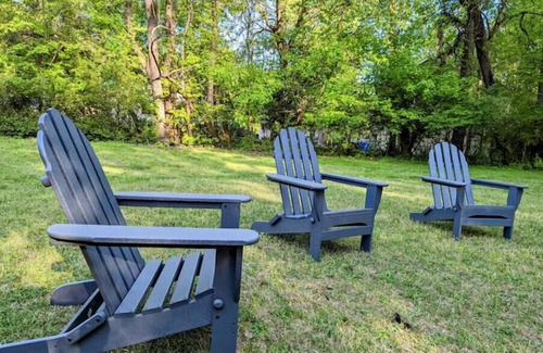 Carrboro House | Rare Remodeled Home with 2 California King Beds Walkable to Carrboro and Weaver