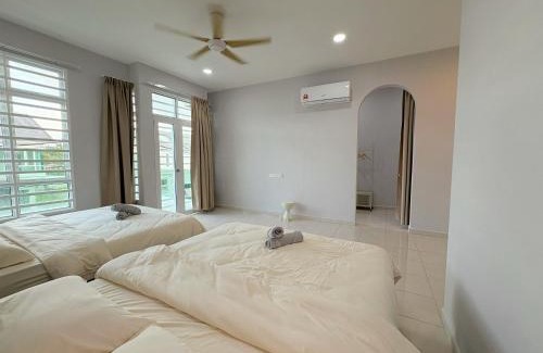 Serom House | Rasa Sayang Homestay Bukit Gambir