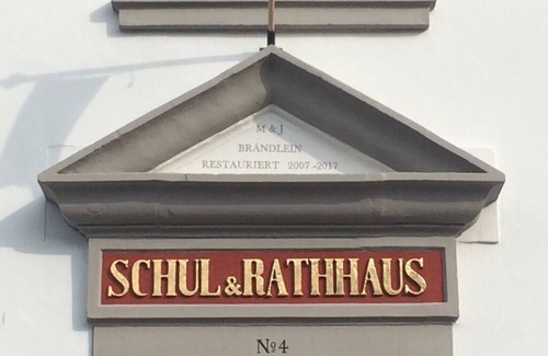 Volkach Apartment | Rathswohnung im ehemaligen Schul- und Rathaus Obervolkach