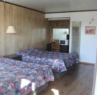 Youngstown Hotel | Raval Paradise Motel and RV Park
