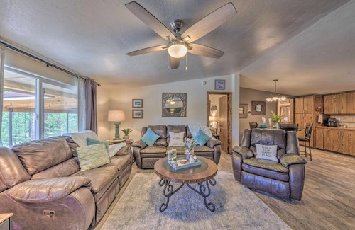 Ruidoso House | Raven Hill Retreat about Close to Midtown!