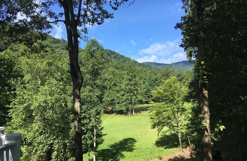 Zirconia Cabin | Raven Rock - 31 Acres, HOT TUB, Stream, fire Pit, Private, High Speed Internet