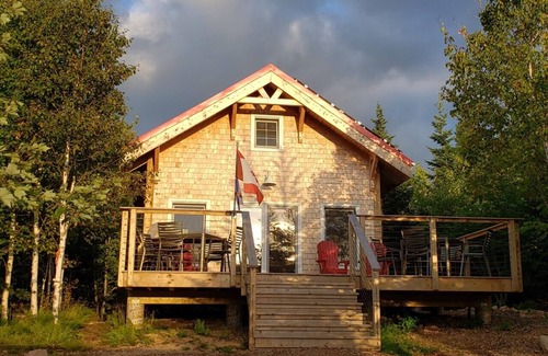 Englishtown Cabin | Raven's Roost Hike-in Sleeping Cabin at Sally's Brook Off-Grid Luxury Cabins