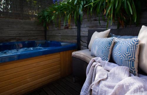 Daylesford House | Ravenswood- elegance and old world charm