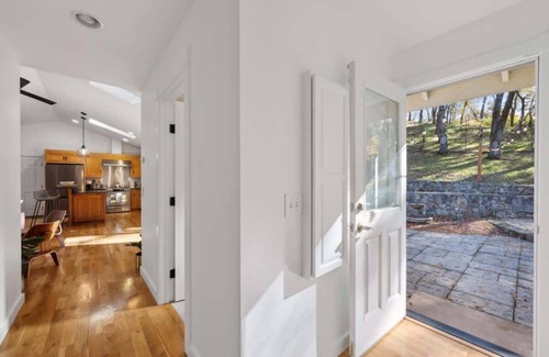 Glen Ellen House | Ravenwood Wine County Retreat w/Pool & Hot Tub!