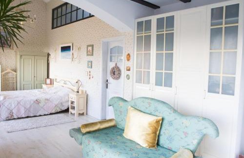 Dascalu Villa | Ravi Residence