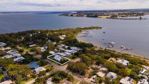 Raymond Island House | Raymond Island Retreat