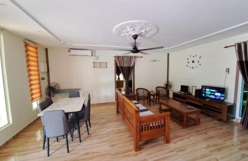 Kota Bharu House | Rayyan Ashraf homestay