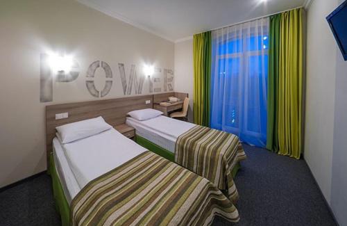Darnyckyj Hotel | Raziotel Kyiv (Boryspilska)