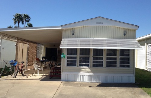 Pharr Cottage | Ready For Your Visit ! Enjoy The Sunshine , Pool And So Much More !