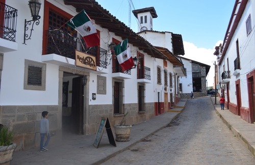 Tapalpa Hotel | Real Carretero