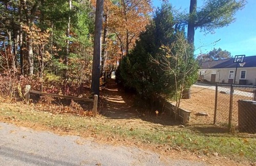 East Tawas Cabin | Real Cozy - East Tawas