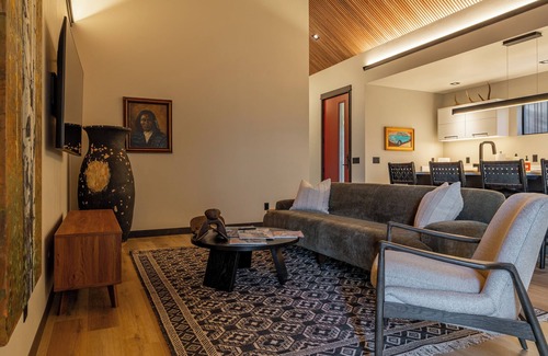 Cody Condo | Rebel Row- newly built condo minute from downtown Cody
