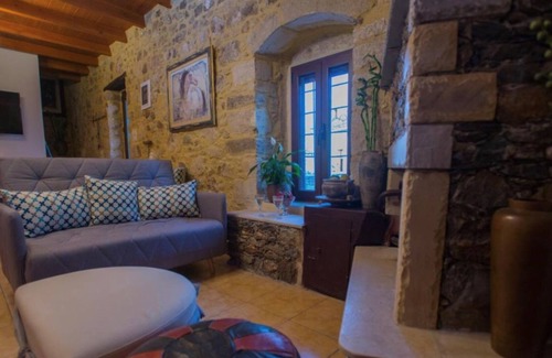 Galia Villa | Rebuild traditional manor(ideal for relaxation)-Villa Kamelia in SOUTH CRETE