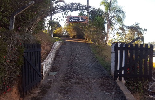 Cunha House | Recanto Dona Ane - house with large garden in Cunha