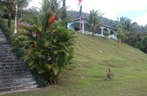 Pedro de Toledo House | Recanto Tricolor farm, farm with pool, barbecue, games room