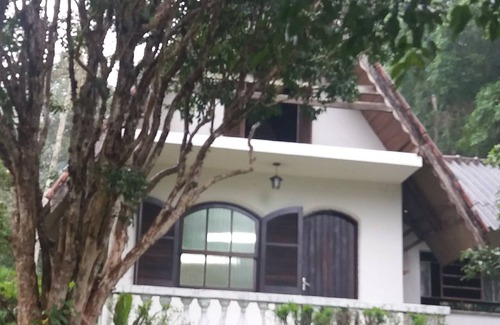 Monteiro Lobato Ski Chalet | Recanto Waterfall Mountain II