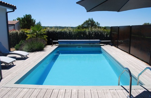 Gigouzac Villa | Recent high-end 4 * villa, quiet with private heated pool, WIFI