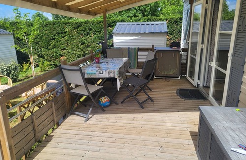 Saujon House | Recent mobile home, 40m2, quiet location near fishing pond, 10km from the beach.