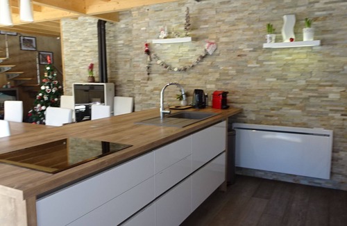 Saint-Mamet House | Recent villa with great comfort, air conditioning, 3 bedrooms, 3 shower rooms, garden