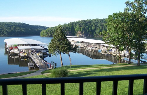 Kaiser Condo | Recently Redecorated Lake Front Unit Located in Lake Ozarks 17,000 acre Park