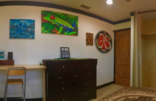 Fire Mountain House | RECENTLY REMODELED! 05/25nWelcome to Kaza Kokos! One or two bedrooms available