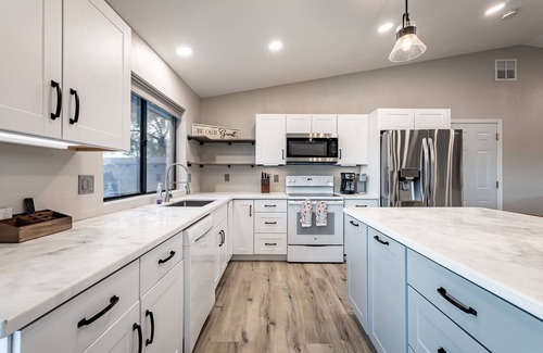 Fountain Hills House | * Recently Renovated * | *Heated Pool * | *6 Hole-Putting Green
