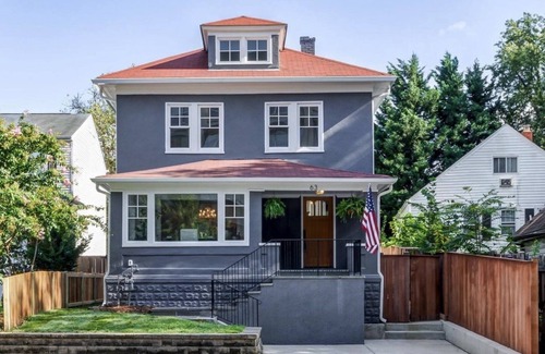 Murray Hill House | Recently Renovated Annapolis Home - Conveniently Located