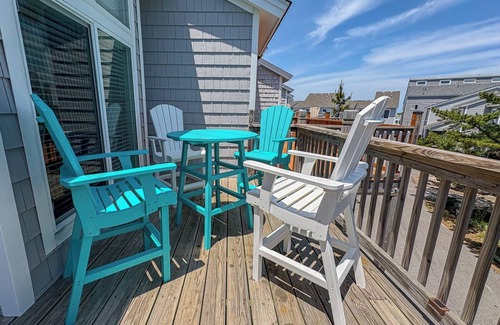 Ocean Sands Condo | Recently Updated 2 BR Oceanside Condo w/Community Pool