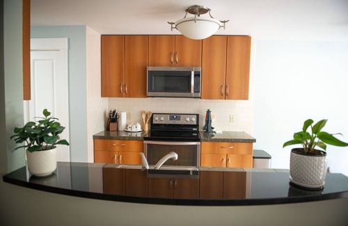 Esperance Condo | Recently Updated 2BD Condo in Edmonds WA - Great Location!