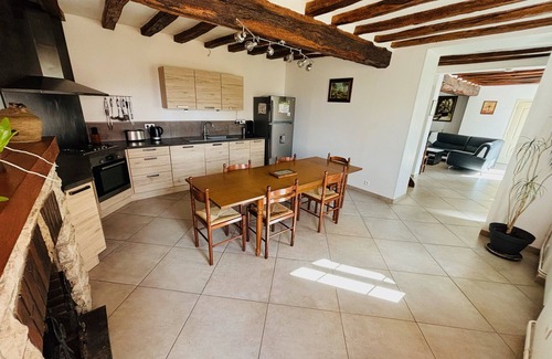 Lasson House | Recharge yourself in a small farm in the countryside with heated pool