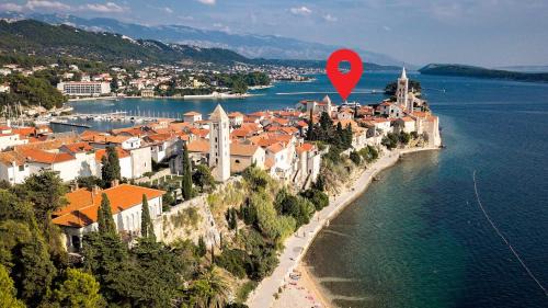 Rab House | Rector's Villa - Charming Retreat in Old Town with Jacuzzi in Private Courtyard
