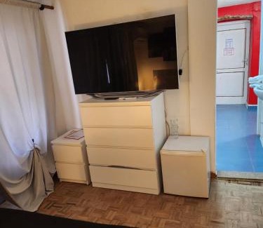 Bagnolo Piemonte Apartment | Red appartament