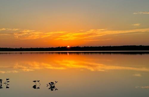 Sebring House | Red Beach Lake Escape