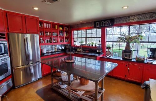 New Ulm House | Red Bird Ranch - Private 140 acre Ranch Sleeps 12