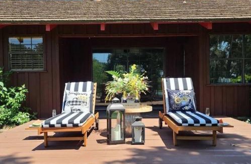 New Ulm House | Red Bird Ranch - Private 140 acre Ranch Sleeps 12