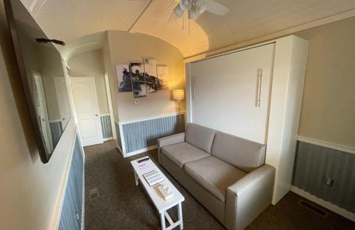 Ronks Hotel | Red Caboose Motel & Restaurant