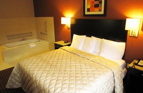 Monmouth Junction Hotel | Red Carpet Inn and Suites Monmouth Junction
