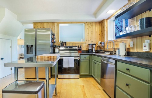 Hermosa Cottage | Red Cliff Chalet, Cozy 2BD guesthouse, AC, Close to town, hot springs, skiing